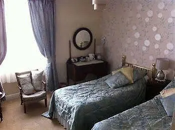 Snooty Fox Hotell