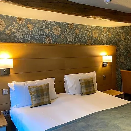 Otel Snooty Fox 3*