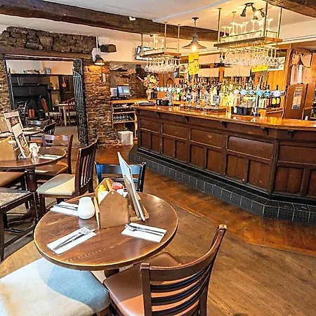 Snooty Fox 3* Kirkby Lonsdale